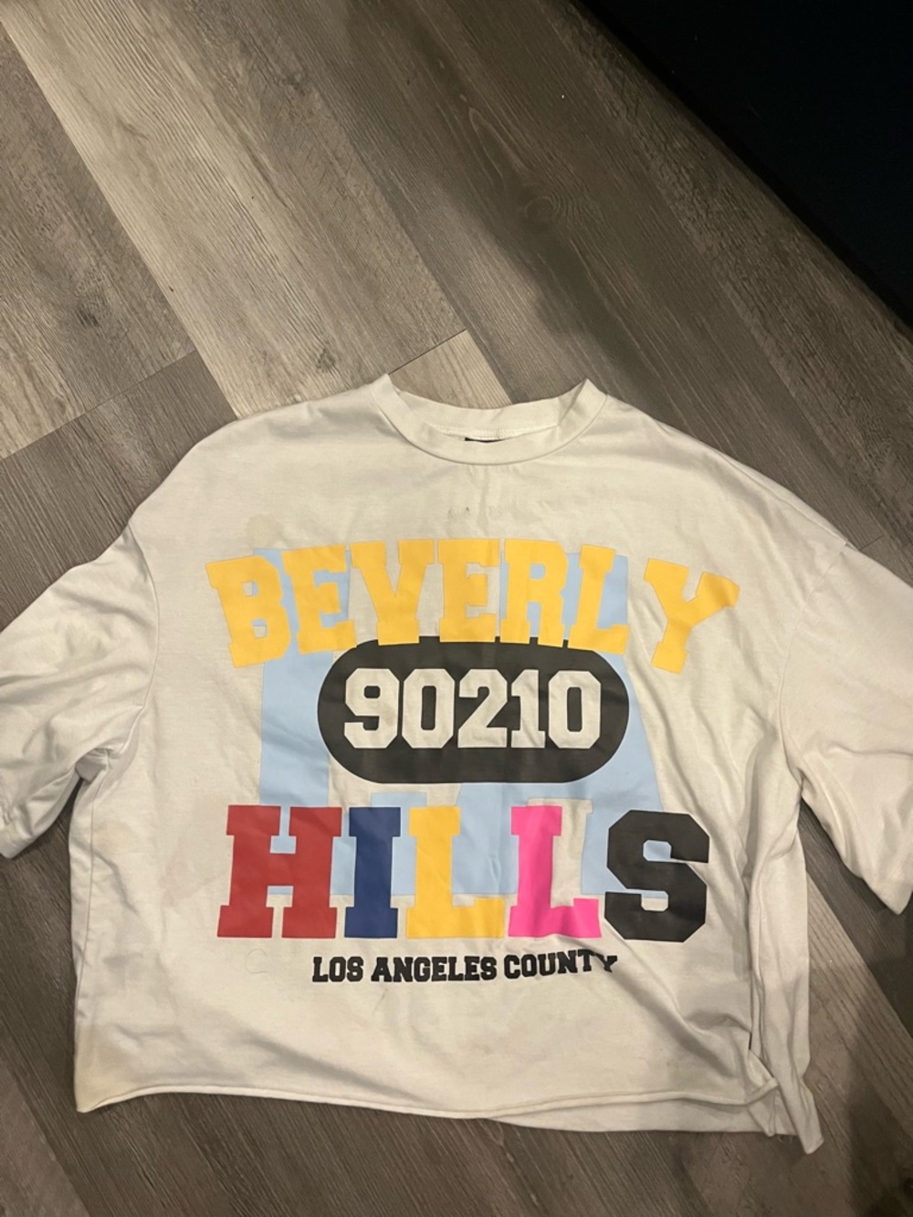 SHEIN White Multicolor 'Beverly 90210 Hills' Graphic Crop Top